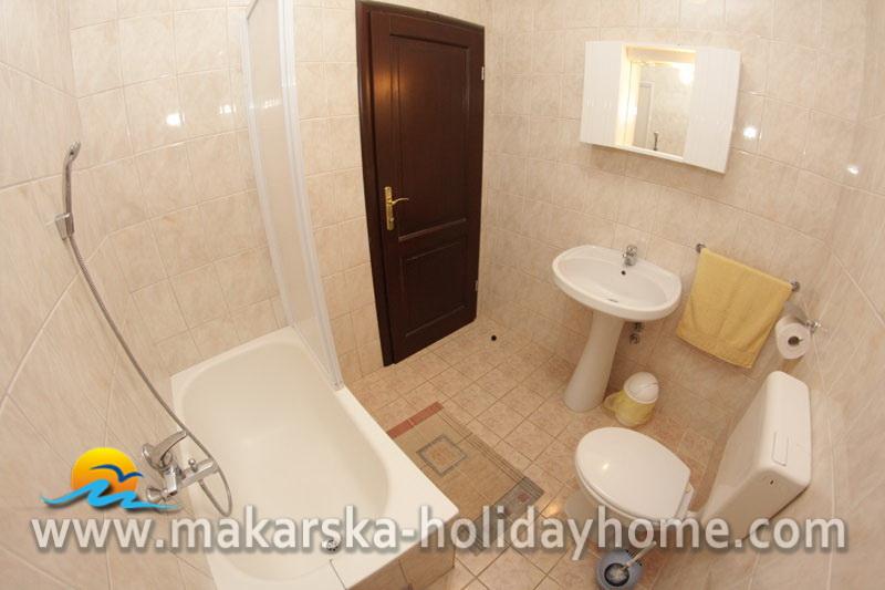 Private accommodation Makarska - Apartment Jony A1 / 31