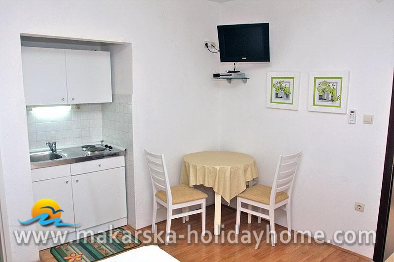 Apartments in Makarska for 7 persons - Apartment Jony A1 / 32