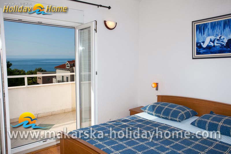 Beachfront apartments for 6 persons Makarska - Apartment Buba A1