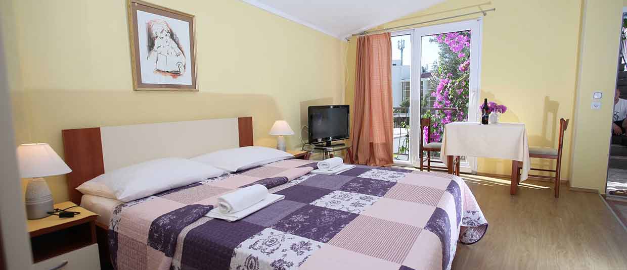 Apartment for tent in Makarska Croatia - Holiday Home