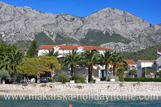 apartments on the beach in Zaostrog - private accommodation