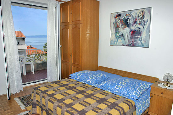 Rent apartments in Makarska for 5 persons - Barba A23