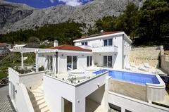 Croatian villas with Pool - Makarska - Villa Ines / 01